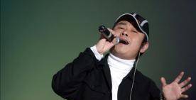 星空官网-
2002年的第一场雪 刀郎的两次消失 究竟为何才他竟如此撕心裂肺(图9)